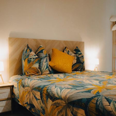 Superbe Appartement 32M2 Quartier Calme 800M Des Arenes นีมส์ ภายนอก รูปภาพ