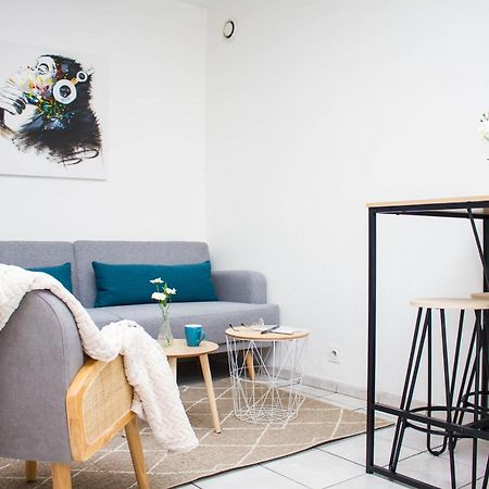 Superbe Appartement 32M2 Quartier Calme 800M Des Arenes นีมส์ ภายนอก รูปภาพ