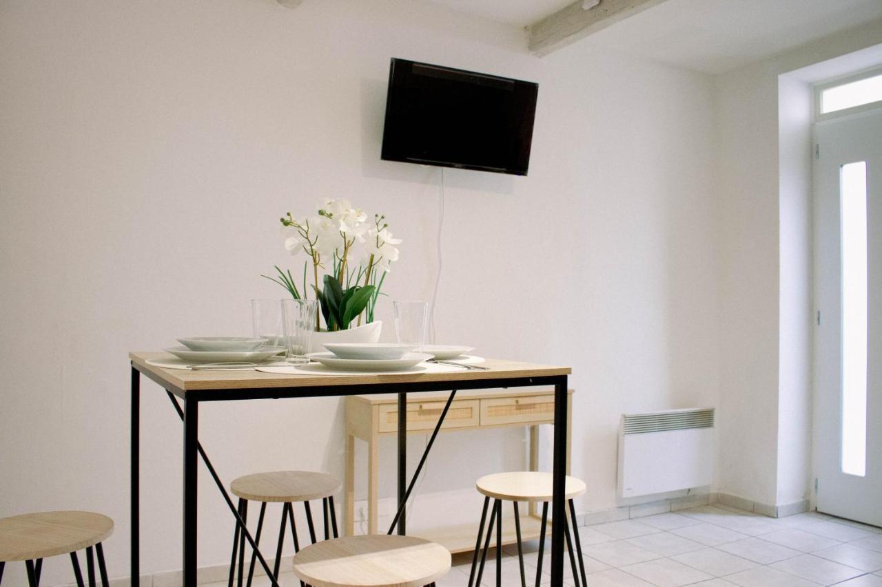 Superbe Appartement 32M2 Quartier Calme 800M Des Arenes นีมส์ ภายนอก รูปภาพ