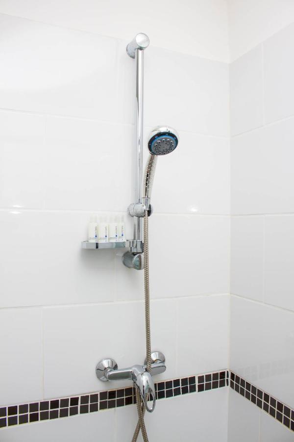 Superbe Appartement 32M2 Quartier Calme 800M Des Arenes นีมส์ ภายนอก รูปภาพ